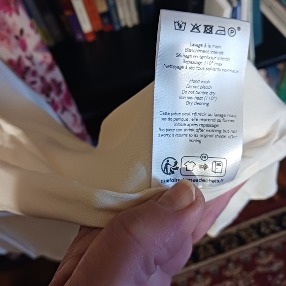 Sezane Robe Sara Wrap Dress in Doha Rose Print - Picture 4 of 9